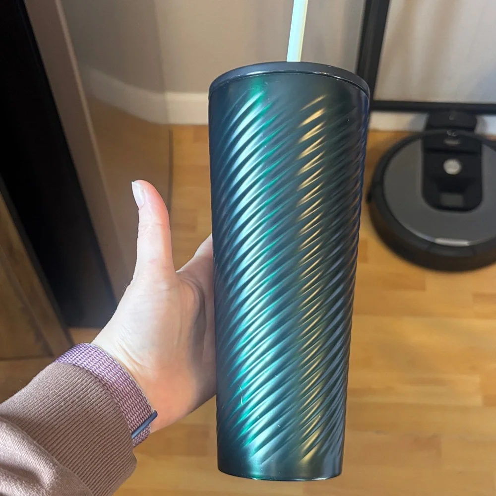 2022 Starbucks Green Swirl Forest Textured Stainless Steel Venti Tumbler 24 oz - Picture 4 of 5